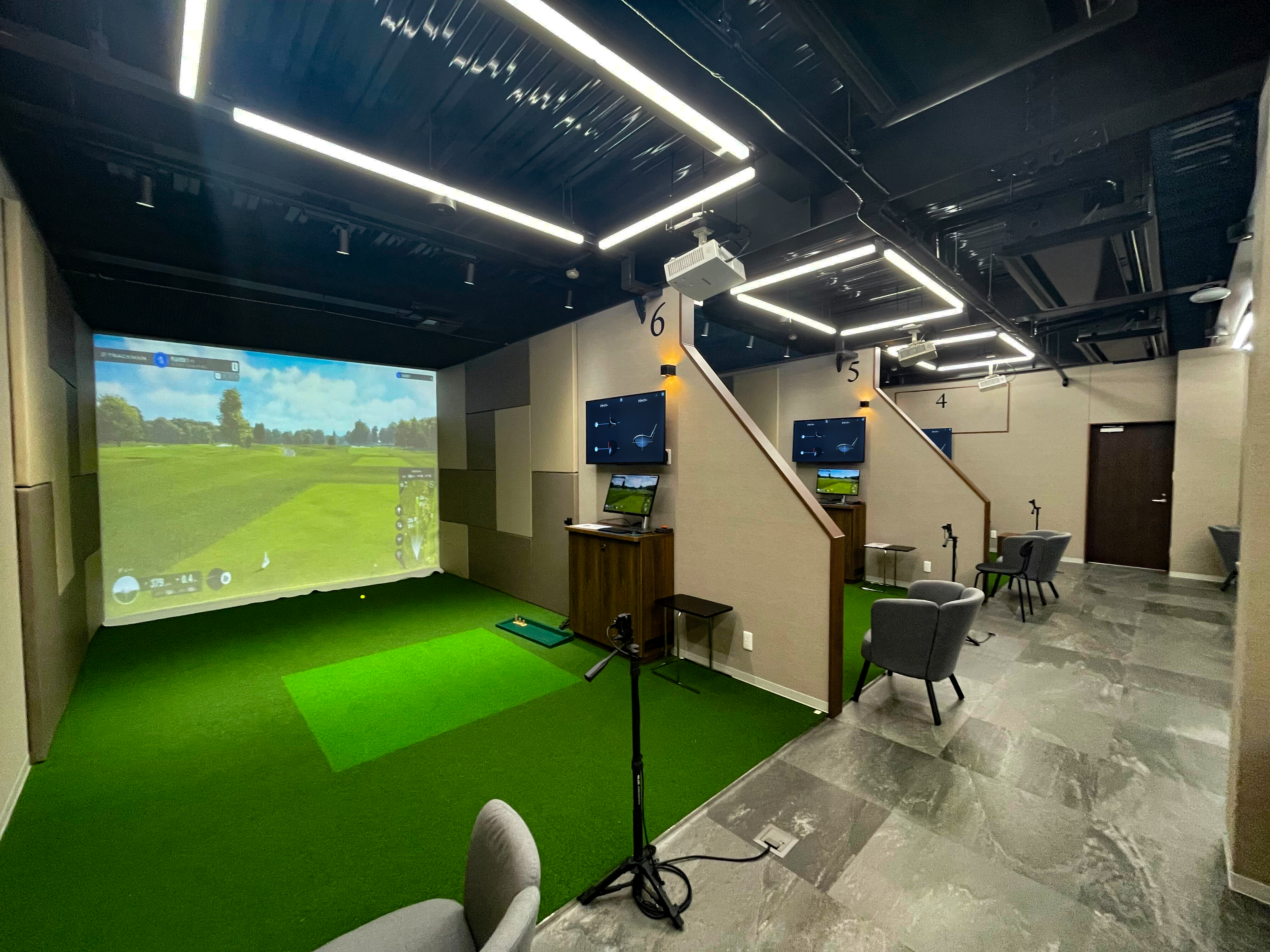 CANAL SIDE GOLF RANGE｜品格ある意匠が、期待感を高める